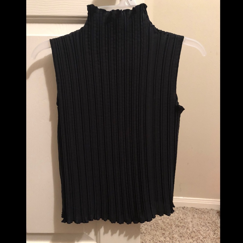 Casual Corner Top